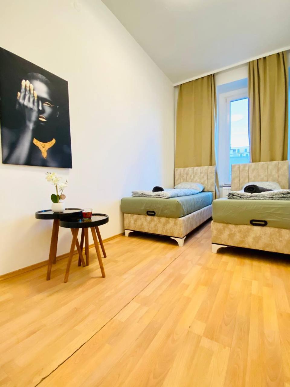 Comfortable Room In The 23Rd District Of Vienna Fr4 Luaran gambar