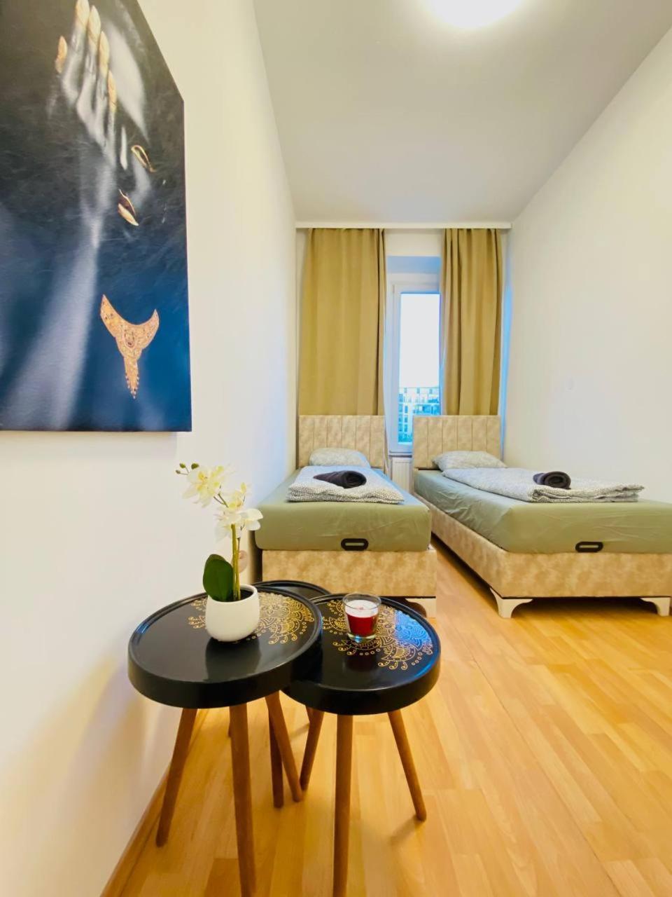 Comfortable Room In The 23Rd District Of Vienna Fr4 Luaran gambar